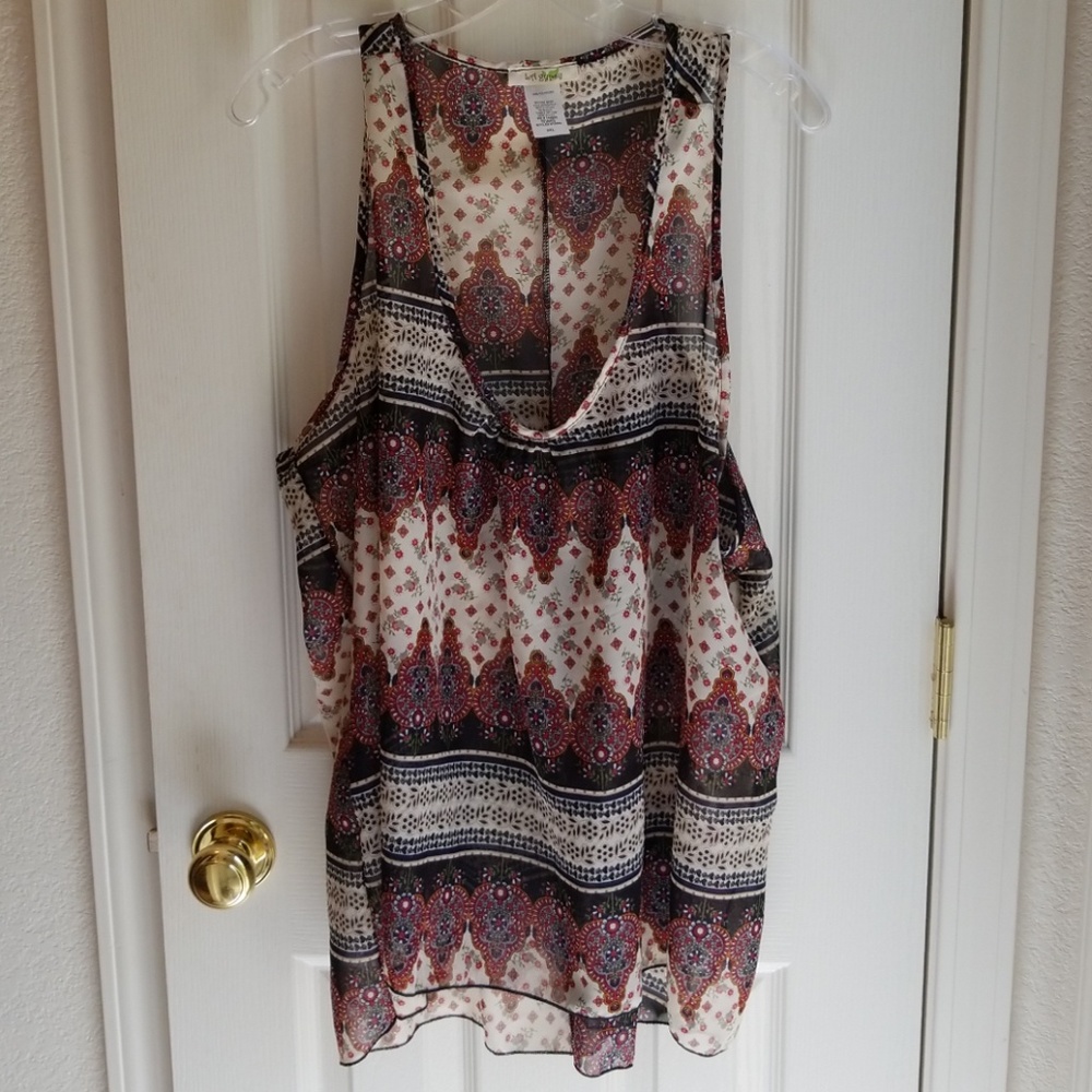 NWT LA GYPSY PAISLEY TANK TOP